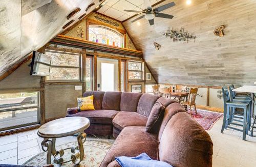 Lake Lafayette House | 5 Mi to Old Odessa: Cabin w/Deck & Rural Views