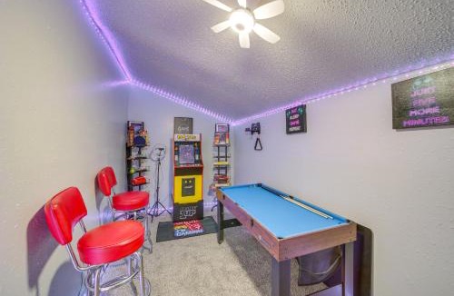Tulsa House | 5 Mi to Route 66 Fun! Tulsa Towhome w/Game Room