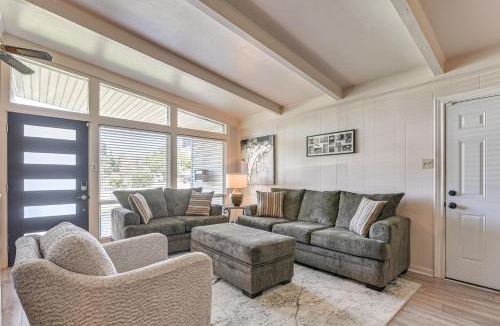 Texas City House | 5 Mi to Texas City Dike & Beach! Family Hideaway
