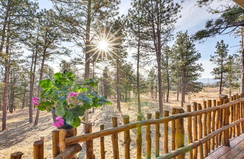 Hot Springs House | 5 Mi to Town: Mtn-View Gem w/Deck in Hot Springs