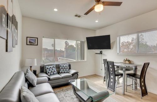 Glendale House | 5 Mi to Universal Studios: Family Gem w/Hot Tub!