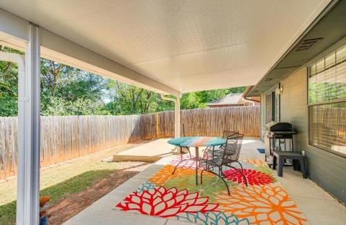 Norman House | 5 Mi to University of Oklahoma: Home w/Patio!