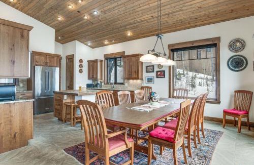 Rendezvous House | 5 Mi to Winter Park Resort! Year-Round Mtn Gem