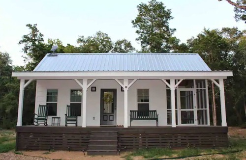 Oakland Cabin | 5 Million Stars