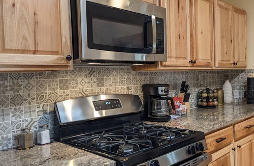 Rio Grande Blvd House | 5 min to Old Town - Prime location - Game Room - gated parking