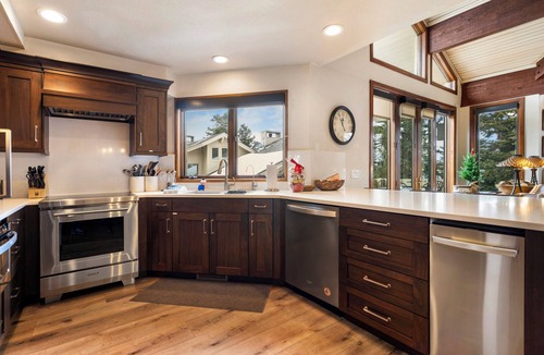 Deer Valley House | 5 Min Walk DV Ski Slopes, Luxury, Family & Pet Friendly