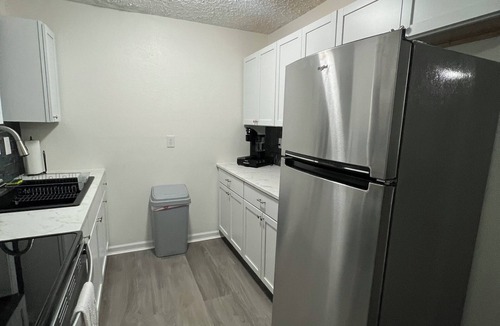 St. Robert House | 5 Mins to FLW Gate-Sleeps 10-Newly Remodeled