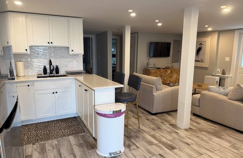 Seabrook House | 5 minute walk to the beach