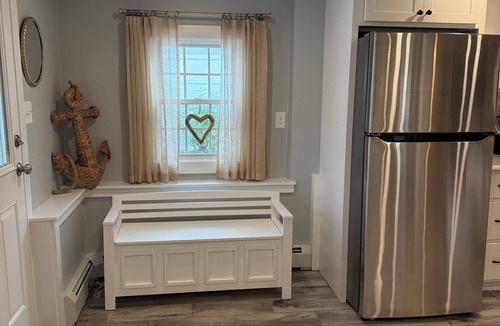 Seabrook House | 5 minute walk to the beach