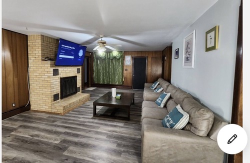 Cheektowaga House | 5 minutes from BUF Airport