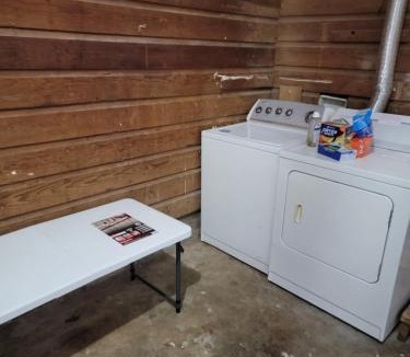 Fort Smith House | 5 minutes from Garrison Ave
