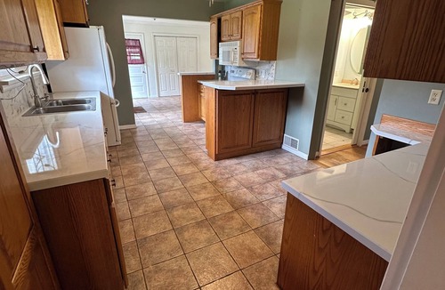 Mears House | 5 Minutes from Silver Lake!