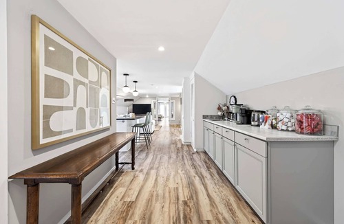 Great Valley Apartment | 5 Minutes to Holiday Valley Luxe King Beds + Bunk