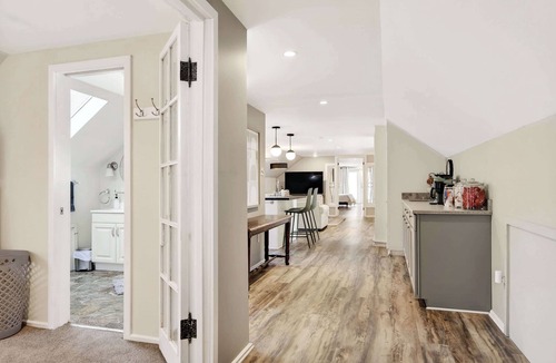 Great Valley Apartment | 5 Minutes to Holiday Valley Luxe King Beds + Bunk