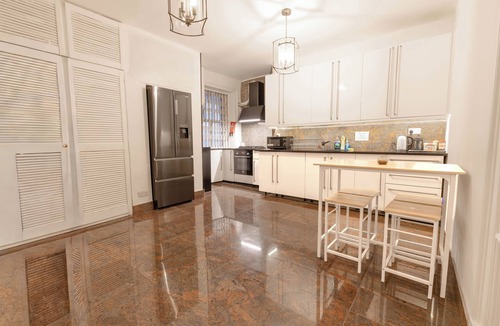 Bryanston and Dorset Square Apartment | 5 Minutes To Hyde Park and Oxford Street, 5 Bedrooms Apartment