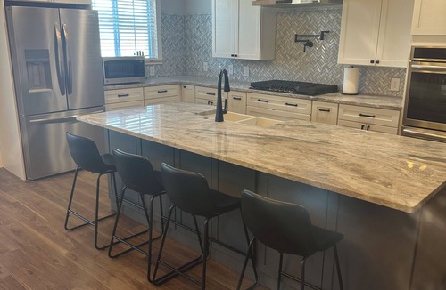 Watkins Glen House | 5 minutes to Watkins Glen & Seneca Wine Trail
