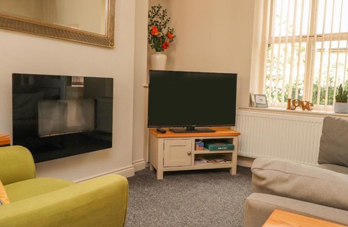 Barnoldswick House | 5 Monks Cottages