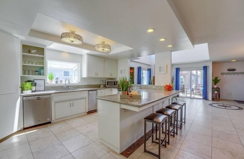 South Mission Beach House | 5 Outdoor Spaces * 3,000sf Interior * Water Views
