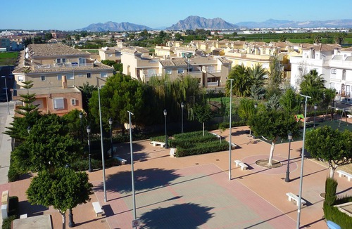 Formentera de Segura Apartment | 5 p. Luxe Apartment 30 min. south of Alicante/10 min. to beach/near Golf !
