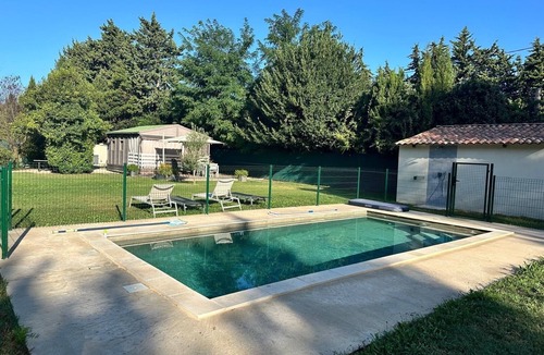 Avignon Ski Chalet | 5-person chalet with pool in the Avignon countryside