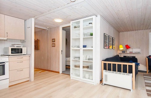 Pøt Strandby House | 5 person holiday home in Juelsminde-By Traum