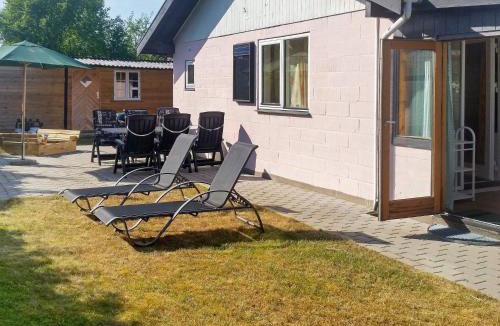 Marielyst House | 5 person holiday home in V ggerl se