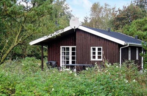 Gjøl House | 5 person holiday home in Aabybro
