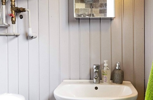 Hojby House | 5 person holiday home in Højby