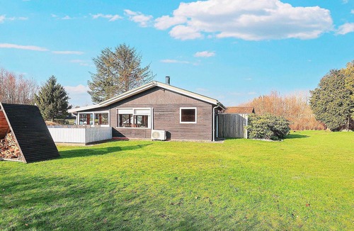 Hou House | 5 person holiday home in Hals-By Traum