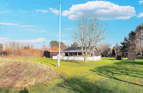 Hou House | 5 person holiday home in Hals-By Traum
