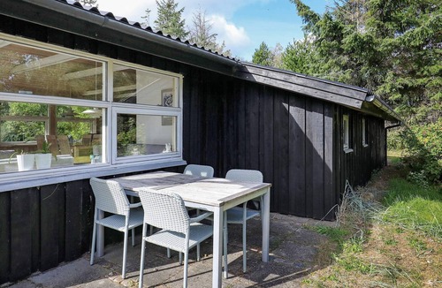 Bratten Strand House | 5 person holiday home in Jerup