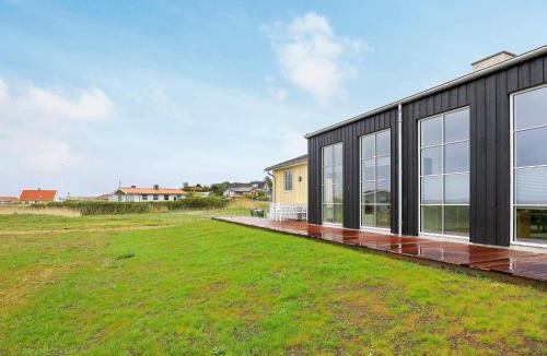 Hvalpsund House | 5 person holiday home in Fars