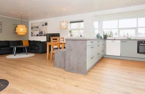 Farvang House | 5 person holiday home in Fårvang-By Traum