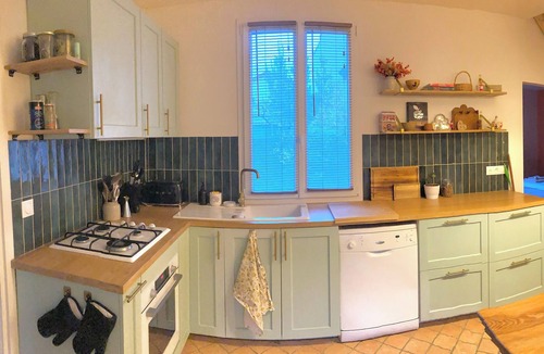 Colombes House | 5-person town house ideal with children