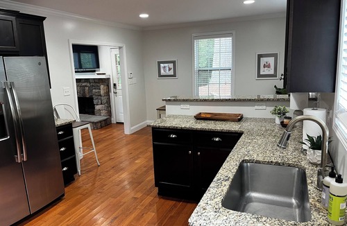 Athens House | 5 Points House - Great Location - 3Br2Ba - Early Check-In