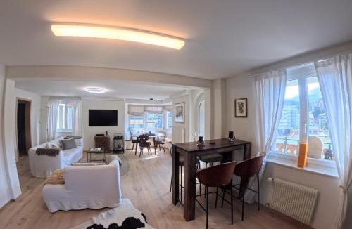 Lenzerheide Apartment | 5 room apartment for 8 people at Bergcafe Aurora Lenzerheide