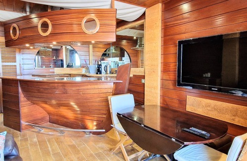Banyuls-sur-Mer Apartment | 5-star apt, 4 people, sea view, cinema room, near diving