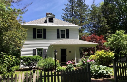 Lenox House | 5 STAR CASUAL ELEGANCE for 5 STAR GUESTS