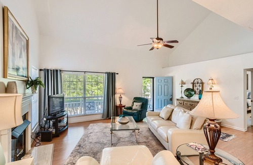 Windsor Green House | 5 Star Family Home Clean, Comfortable