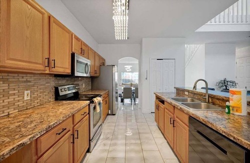 Cumbrian Lakes House | 5-Star Gem in Kissimmee with Game Room