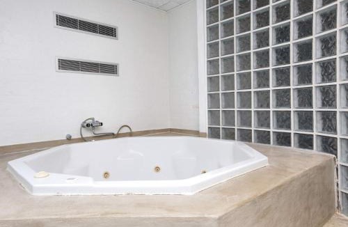 Fjellerup Strand House | 5 star holiday home in Glesborg