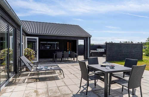 Houstrup House | 5 star holiday home in Nørre Nebel