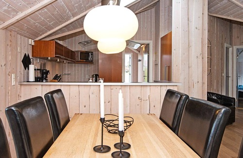 Pøt Strandby House | 5 star holiday home in Juelsminde