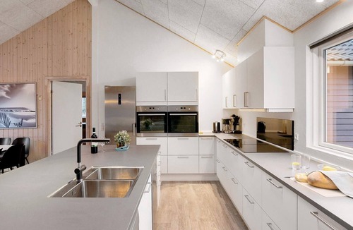 Bøtø By House | 5 star holiday home in Væggerløse