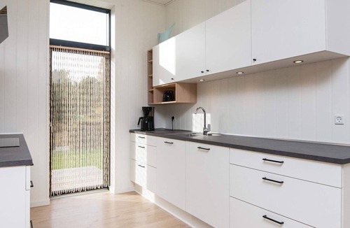 Vibæk Strand House | 5 star holiday home in Ebeltoft