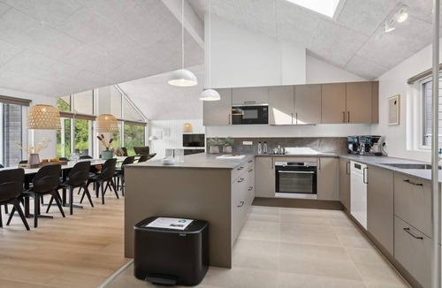 Fjellerup House | 5 star holiday home in Glesborg