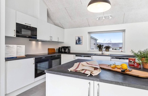 Fjellerup House | 5 star holiday home in Glesborg