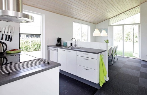 Flovt Strand House | 5 star holiday home in Haderslev