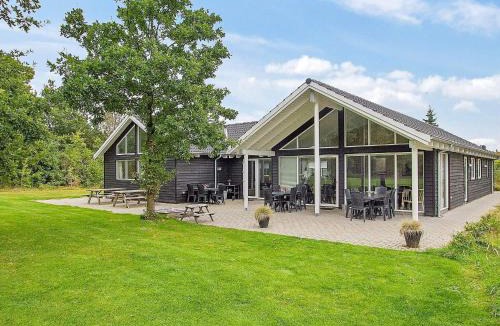 Henne House | 5 star holiday home in Henne