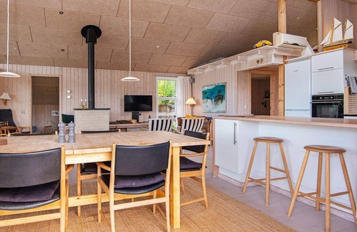 Bønnerup Strand House | 5 star holiday home in Glesborg